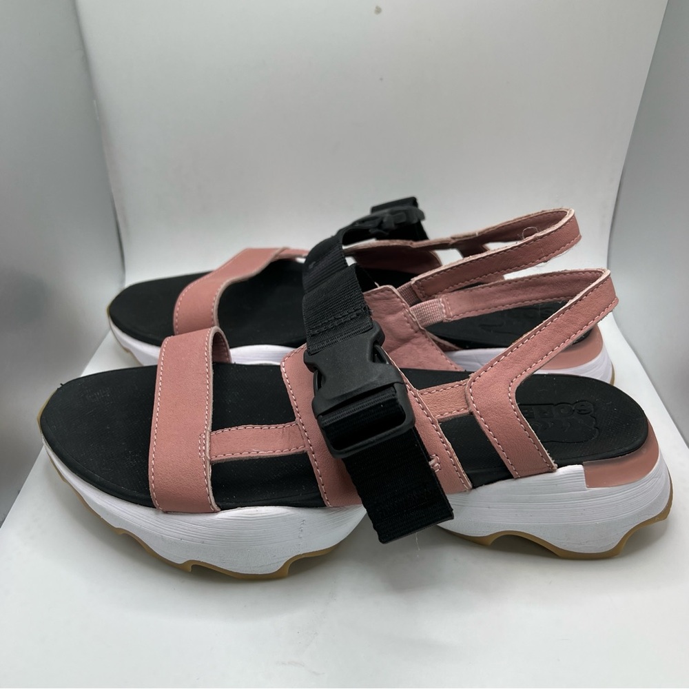 Women’s Sorel Sandals Size 6.5
